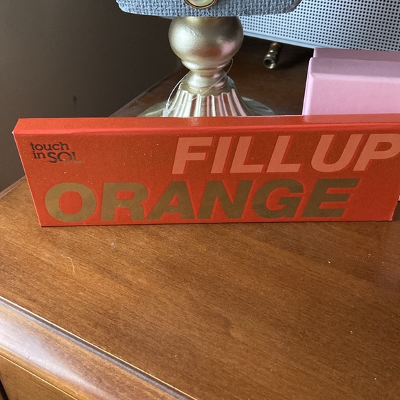 Touch in sol fill up orange eye shadow palette - Picture 6 of 8